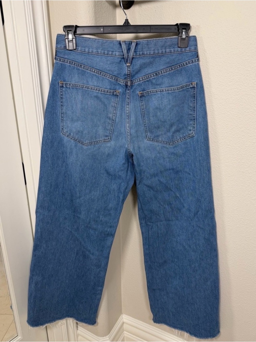 Veronica Beard Taylor Raw Hem High Waist Wide Leg Jean Medium Wash Denim Size 30 - Picture 3 of 11